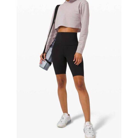 LULULEMON ATHLETICA All Yours Cropped Hoodie in Iced Iris Size Medium - Picture 1 of 5